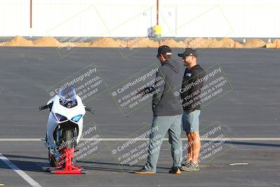 media/Mar-21-2022-Moto Forza (Mon) [[4127b7cc51]]/Around the Pits/